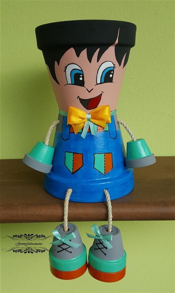 Bambolina in terracotta Pretty Boy Bambolina in terracotta Pretty Boy